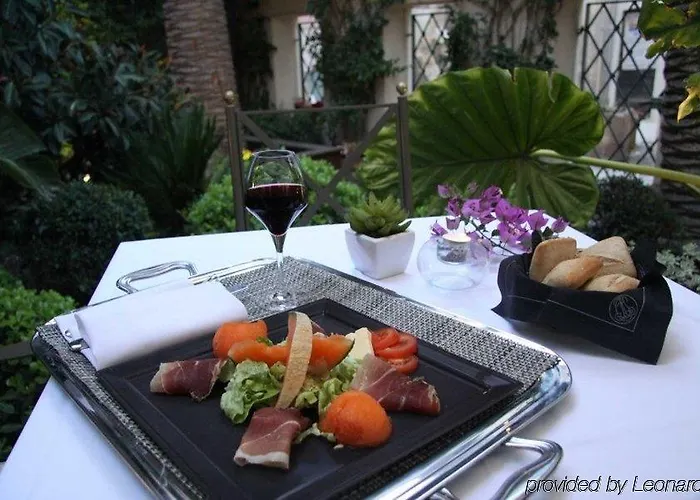 Hotell Pozzo Di Borgo Ajaccio (Corsica)
