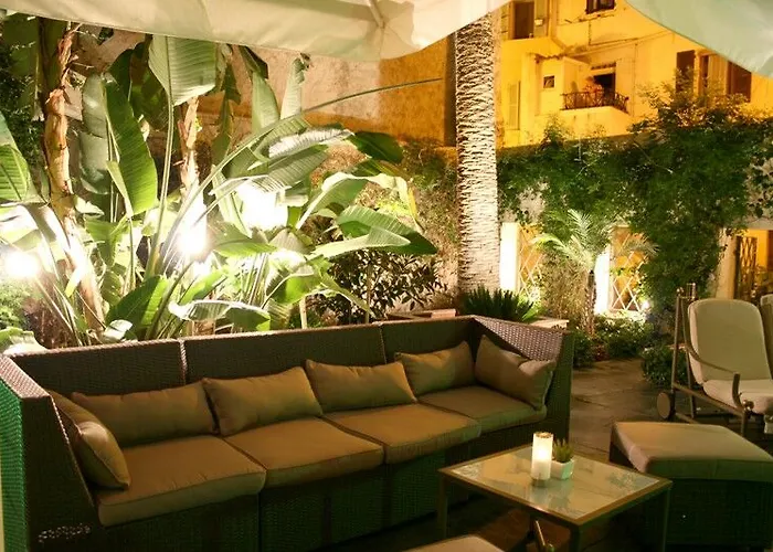 Hotell Pozzo Di Borgo Ajaccio (Corsica)