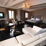 Pozzo Di Borgo Otel