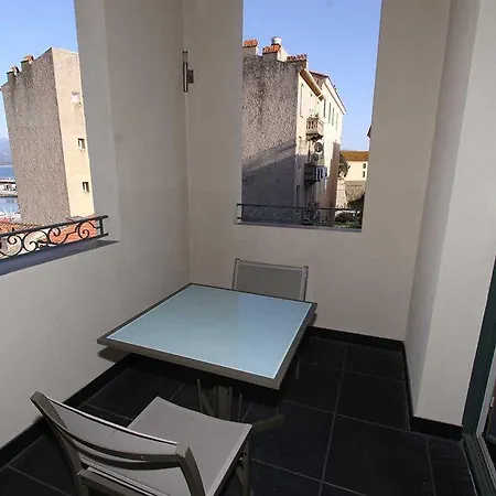 Pozzo Di Borgo 호텔 4*