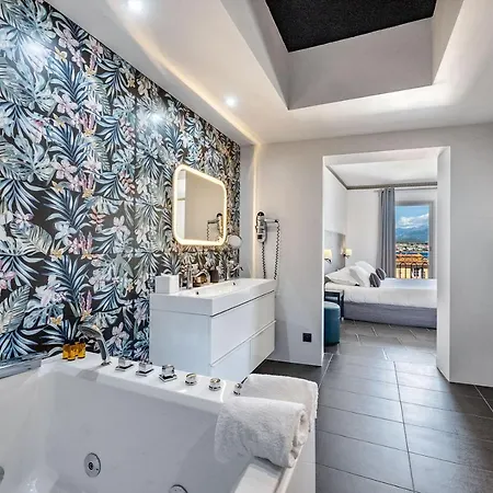 Pozzo Di Borgo Hotel Ajaccio (Corsica)