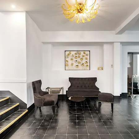 فندق Pozzo Di Borgo 4*