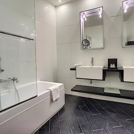 Pozzo Di Borgo 4* أجاكسيو