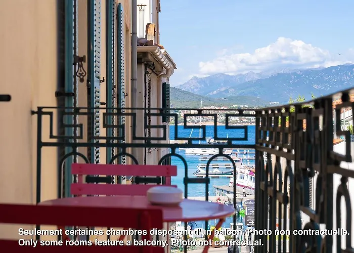 Pozzo Di Borgo Hotel