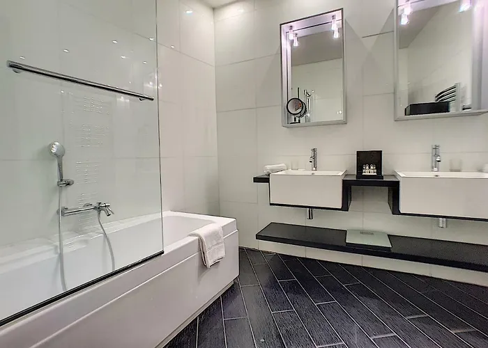 Pozzo Di Borgo 4* Ajaccio (Corsica)